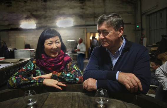 Zhanar Alibayeva et le Consul honoraire du Kazakhstan dans le Sud de la France